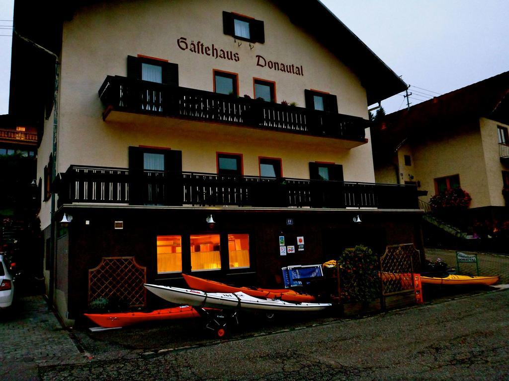 Vichtenstein Gaestehaus Donautal מראה חיצוני תמונה